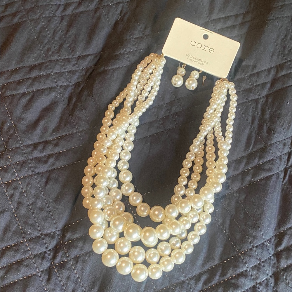 Core Pearl Multi-Strand Necklace with Drop Pearl Earrings - White